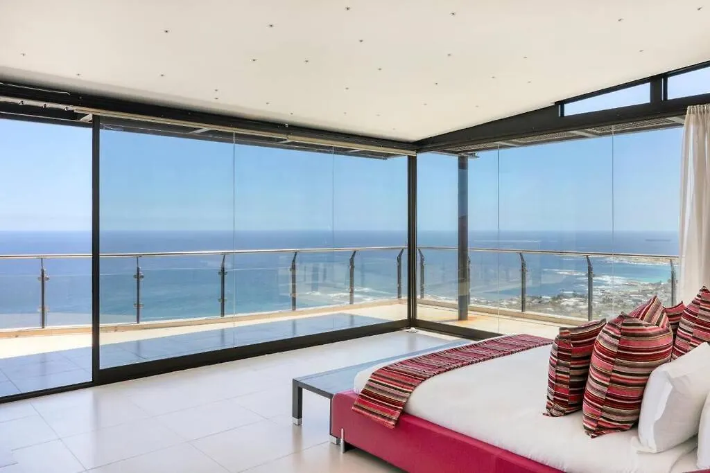 Villa Sol Camps Bay - Family Villa With 360 Views Κέιπ Τάουν 0*,  Νότια Αφρική